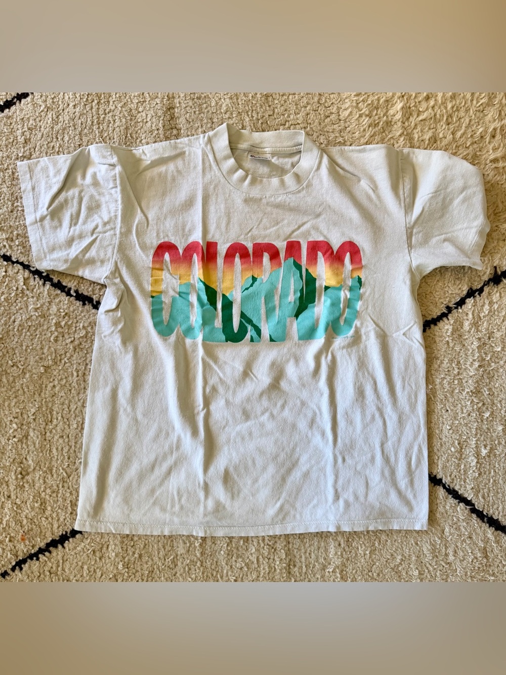 Colorado Graphic Print Stedman Brand Super Hi-Cru Men’s Crew Neck Tee Size L